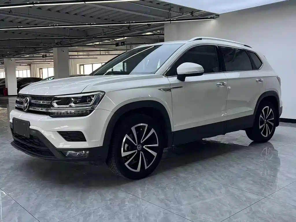 Volkswagen Tharu — фото 3