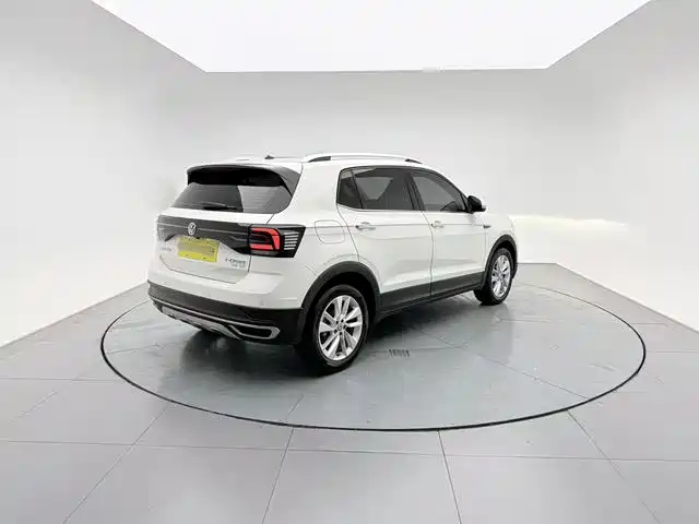 Volkswagen T-Cross — фото 4