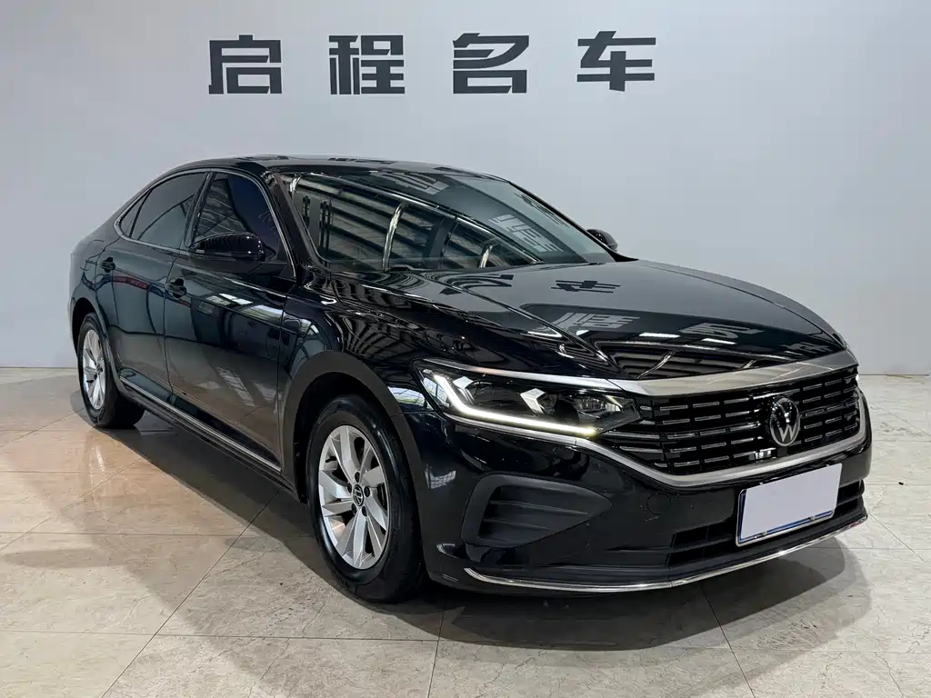 Volkswagen Passat — фото 2