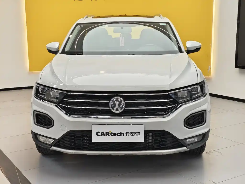 Volkswagen T-Roc — фото 2
