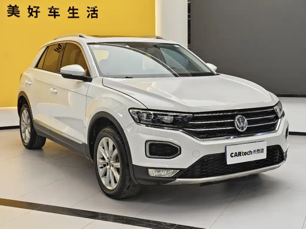 Volkswagen T-Roc — фото 3