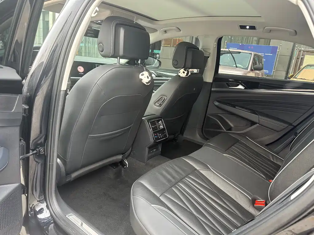 Volkswagen Passat — фото 5