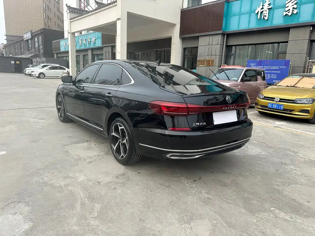 Volkswagen Passat — фото 9
