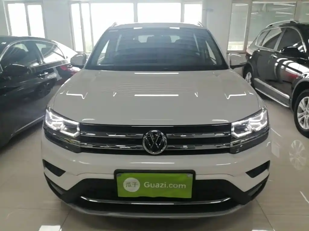 Volkswagen Tharu — фото 3