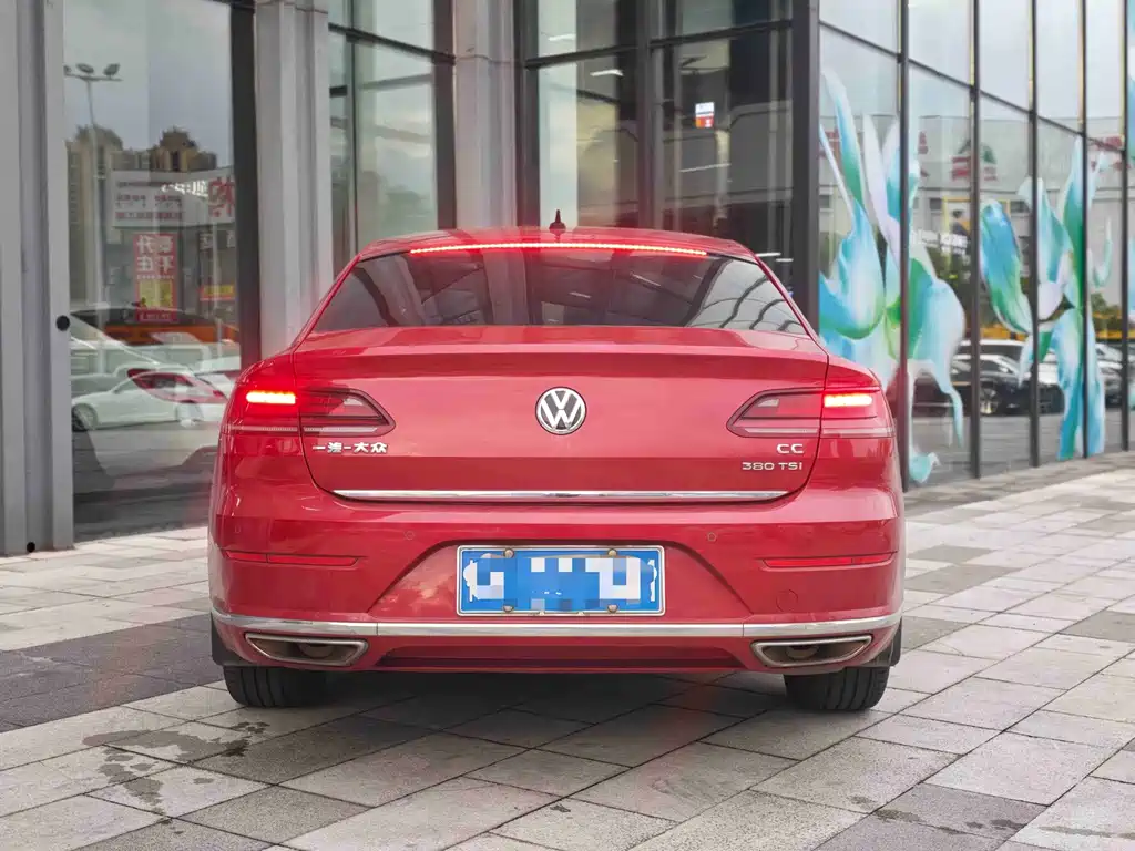 Volkswagen CC — фото 5