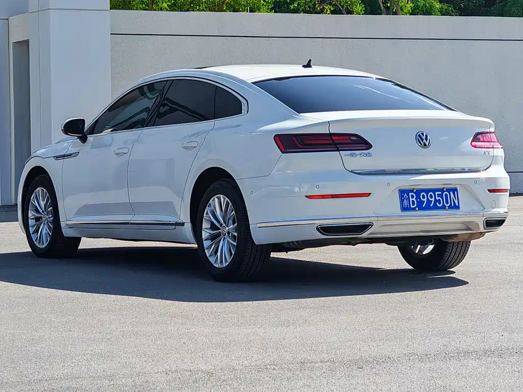 Volkswagen CC — фото 9