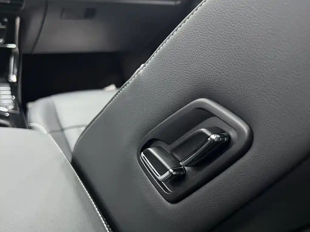 Volkswagen Passat — фото 11