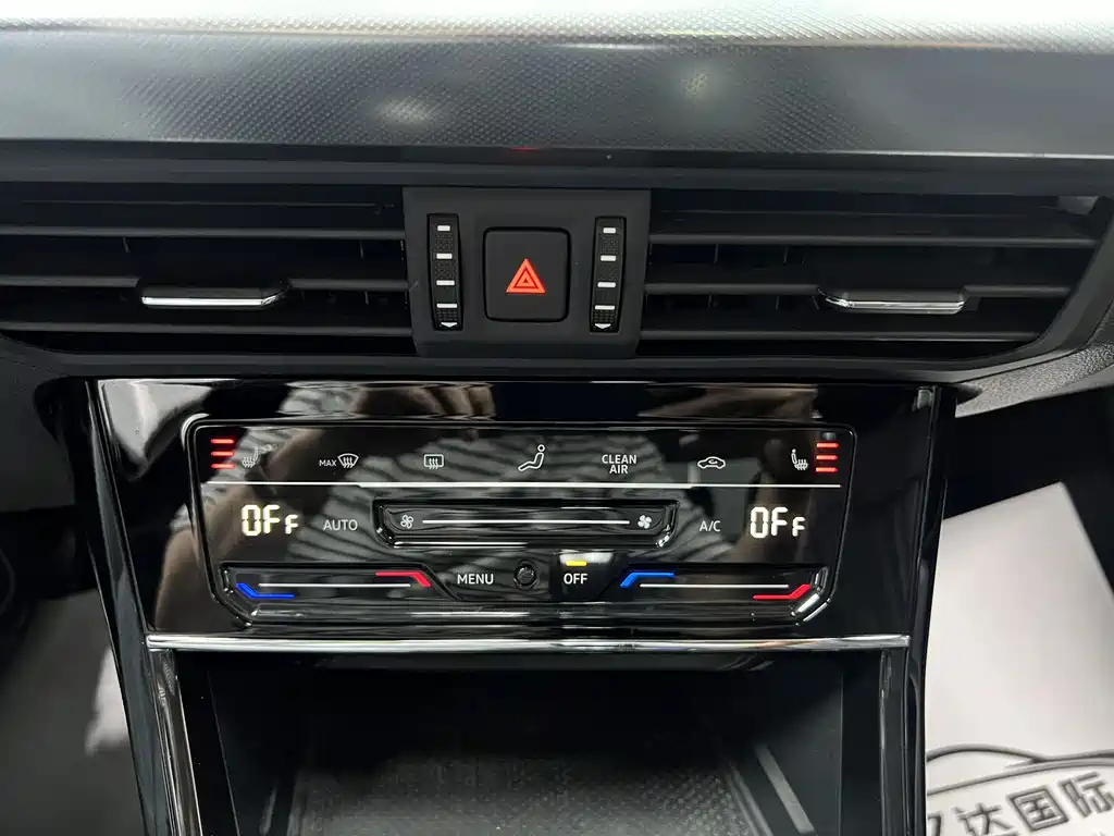 Volkswagen Passat — фото 21