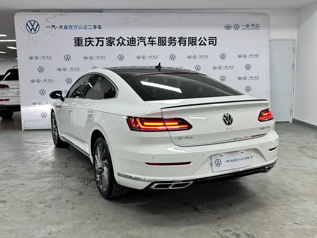 Volkswagen CC — фото 8