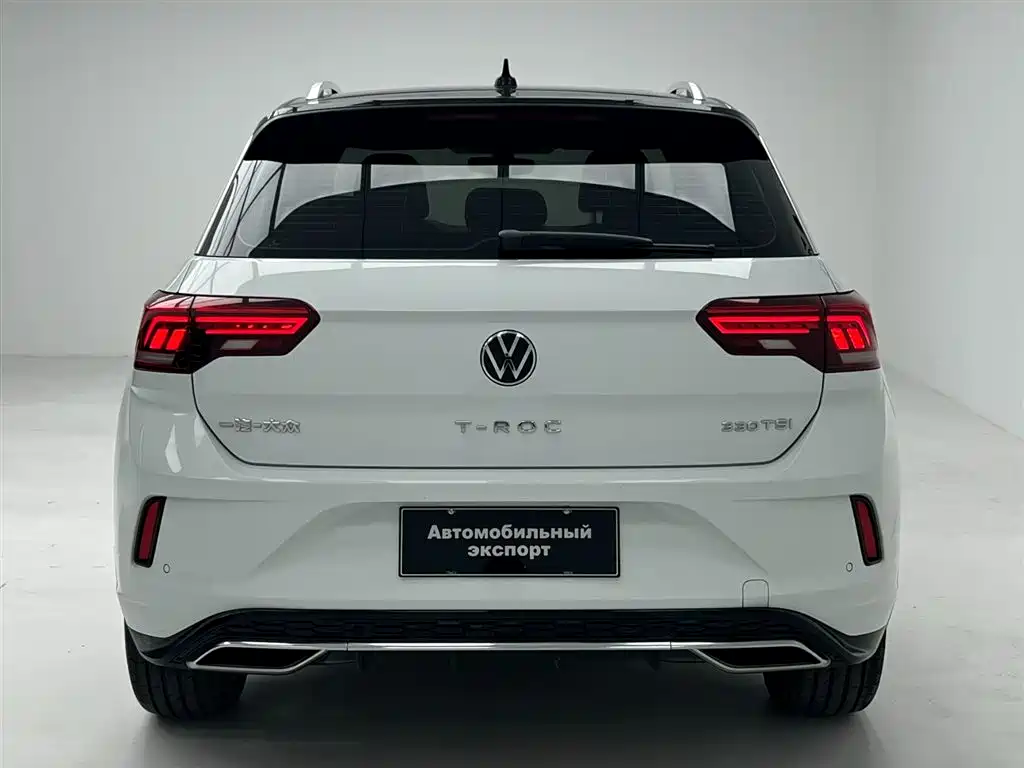 Volkswagen T-Roc — фото 18