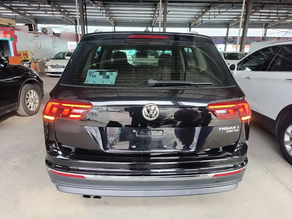 Volkswagen Tiguan L — фото 4