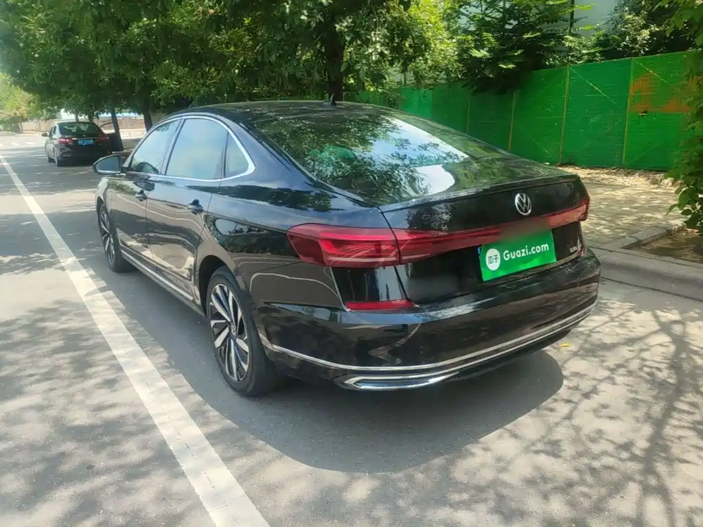 Volkswagen Passat — фото 5