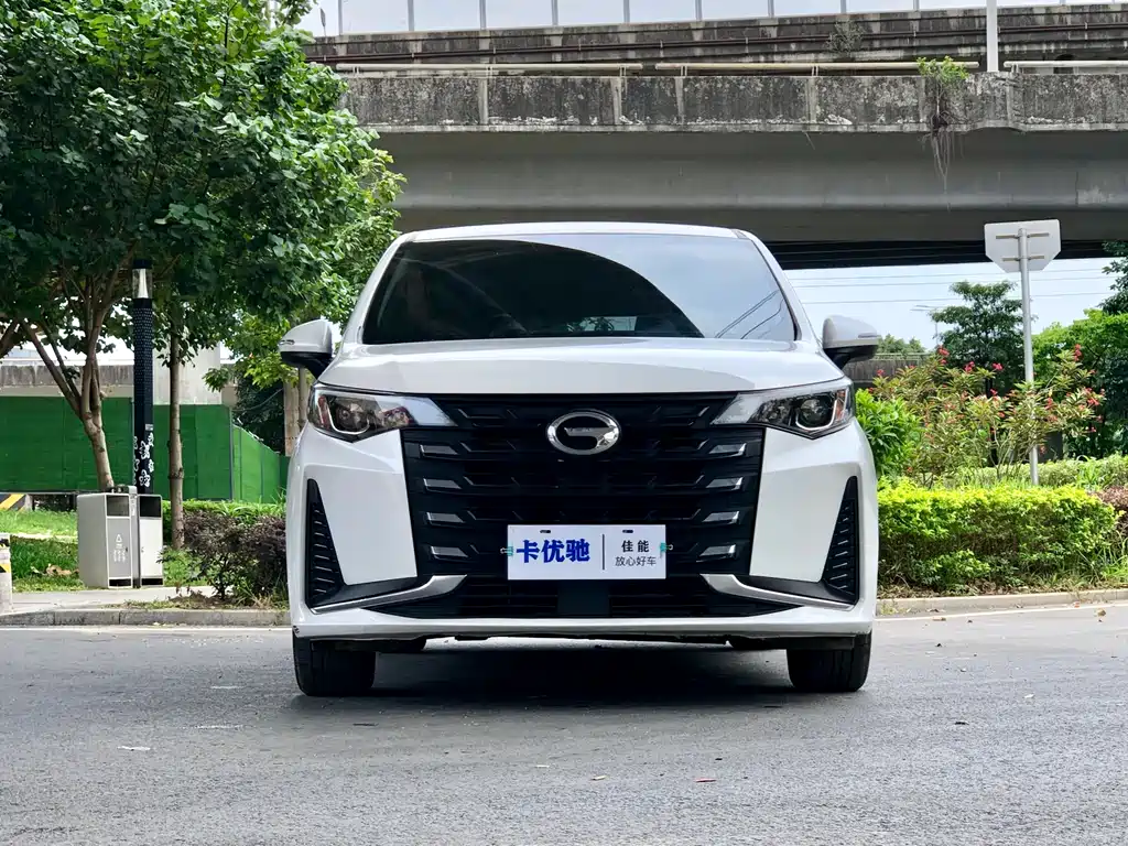 GAC Motor Trumpchi M6 — фото 2