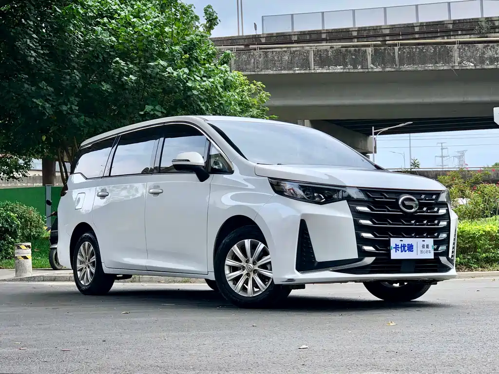 GAC Motor Trumpchi M6 — фото 6