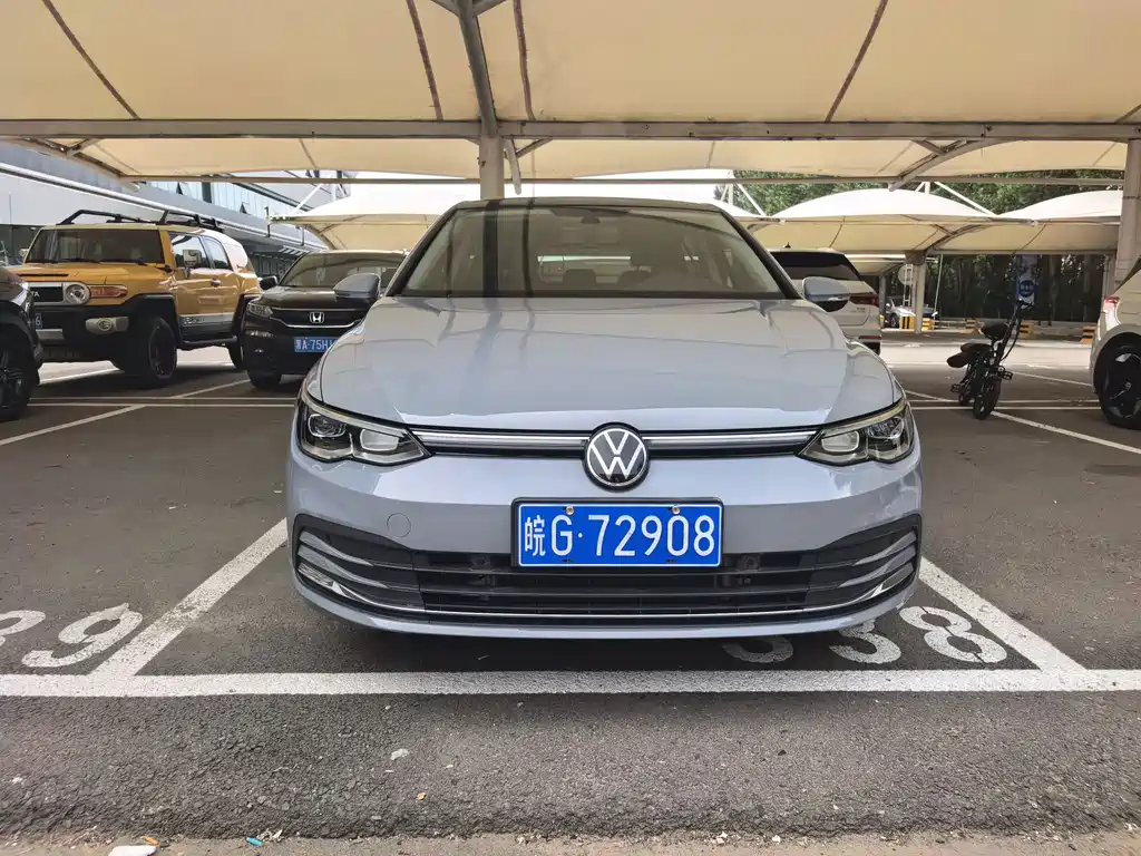 Volkswagen Golf — фото 2