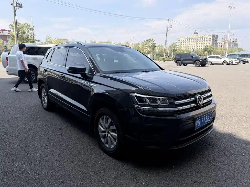 Volkswagen Tharu — фото 3