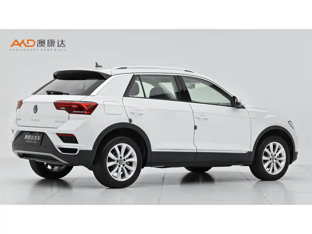 Volkswagen T-Roc — фото 3