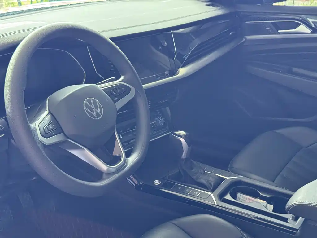 Volkswagen Passat — фото 6