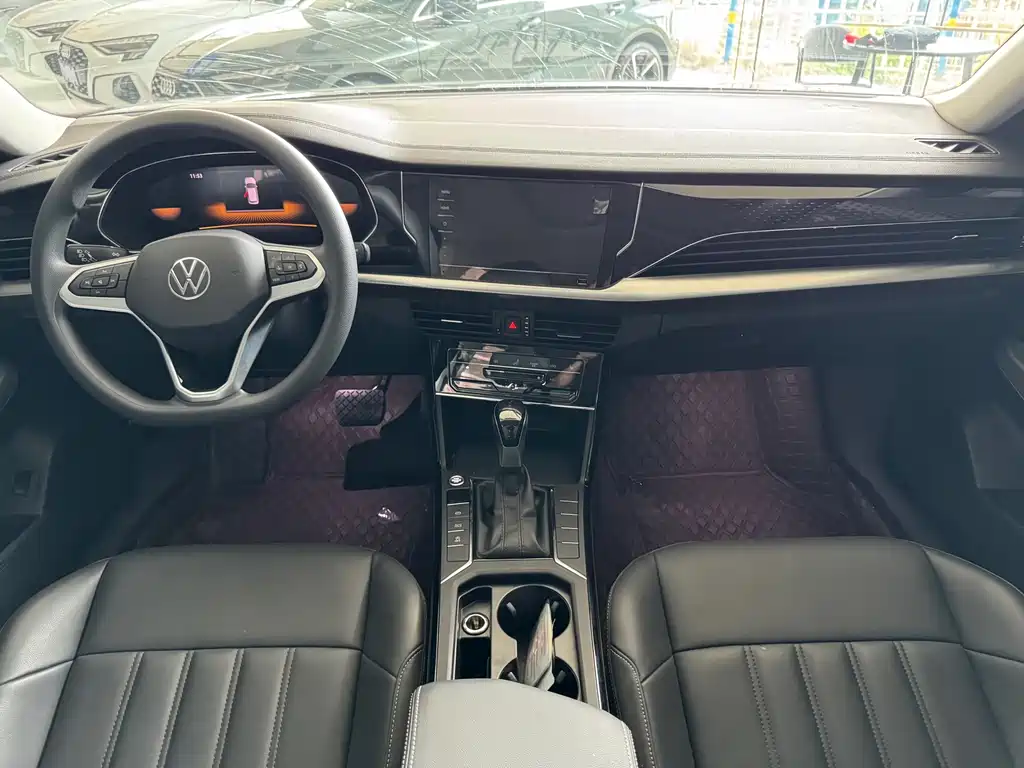 Volkswagen Passat — фото 10