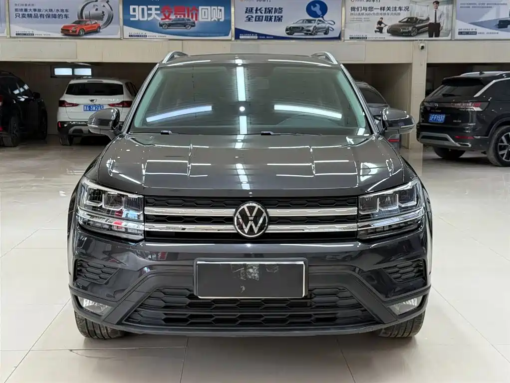 Volkswagen Tharu — фото 2