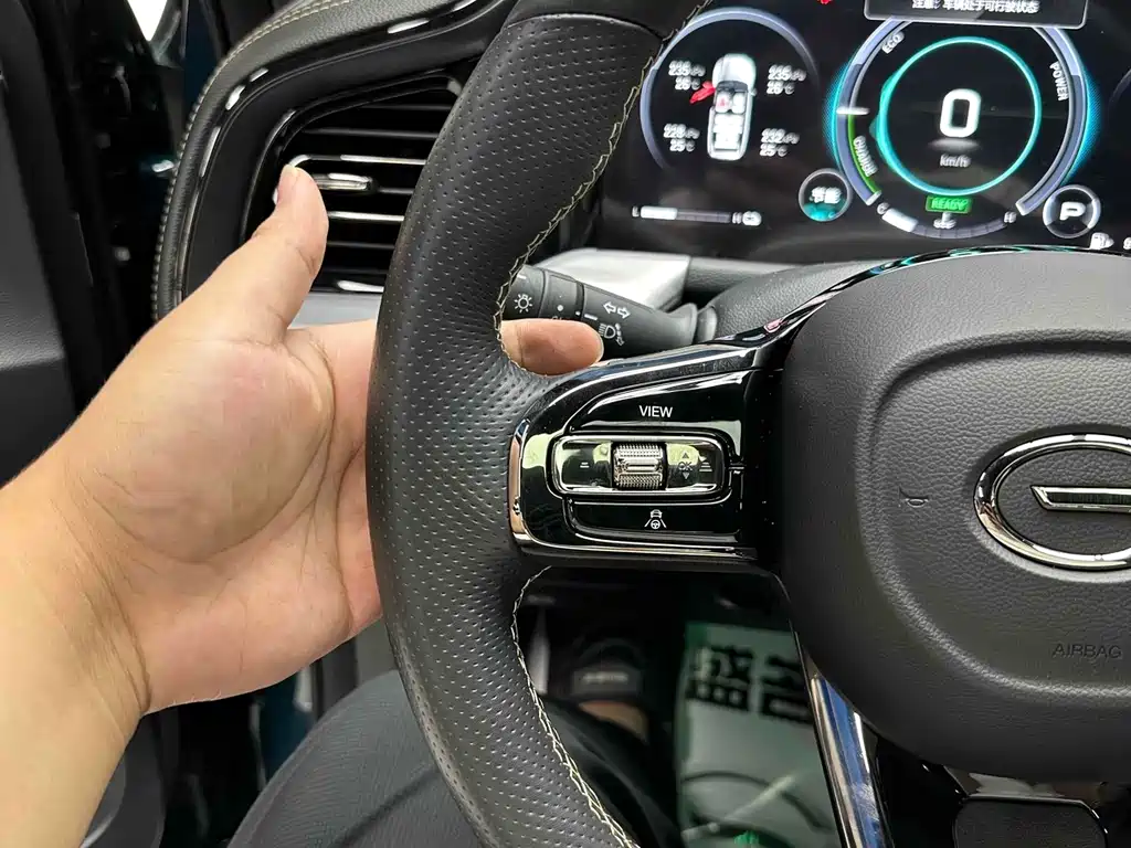GAC Motor Trumpchi GS8 — фото 14