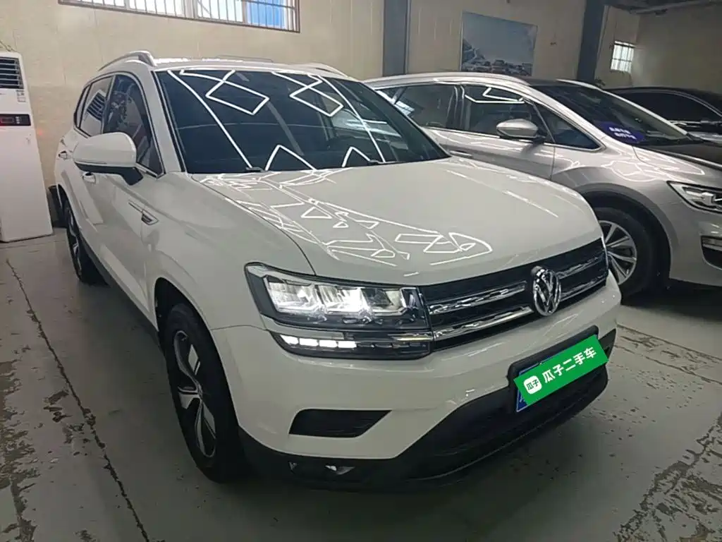 Volkswagen Tharu — фото 4