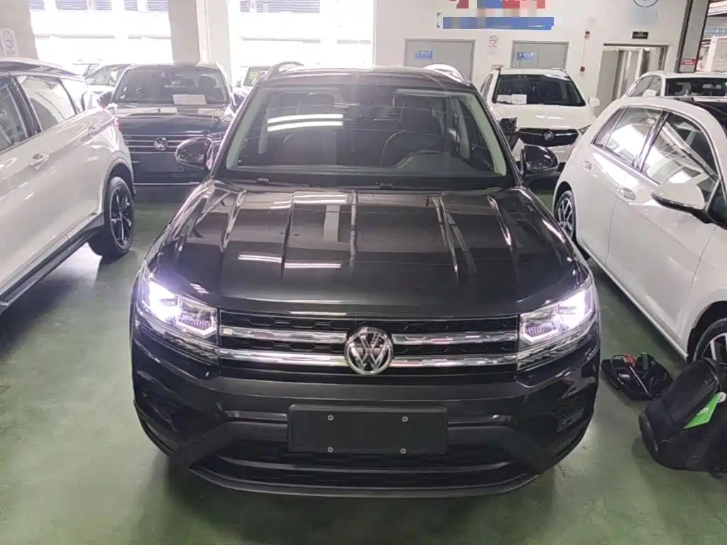Volkswagen Tharu — фото 3