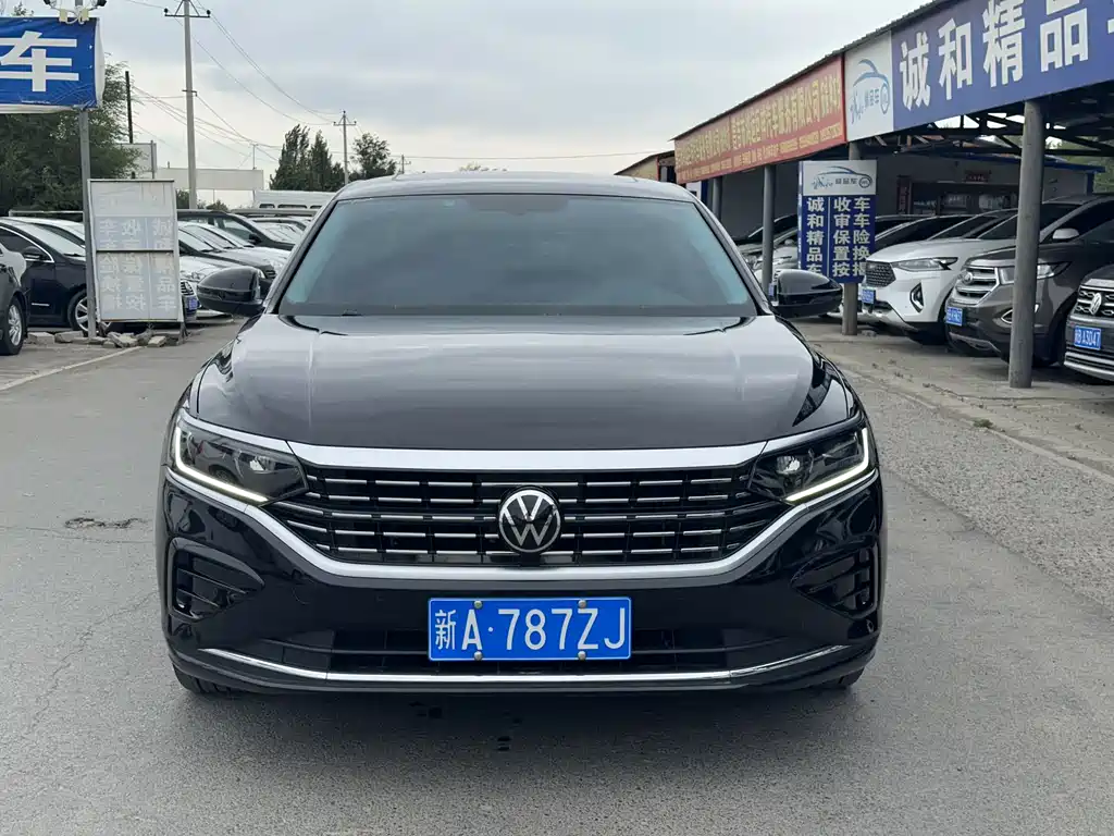 Volkswagen Passat — фото 2