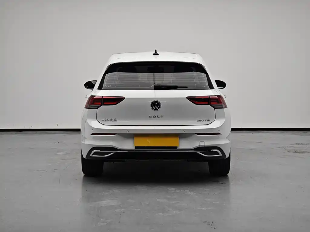 Volkswagen Golf — фото 5