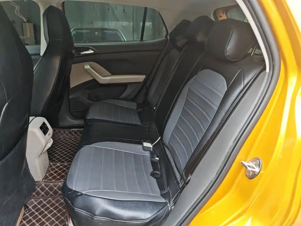 Volkswagen T-Cross — фото 17
