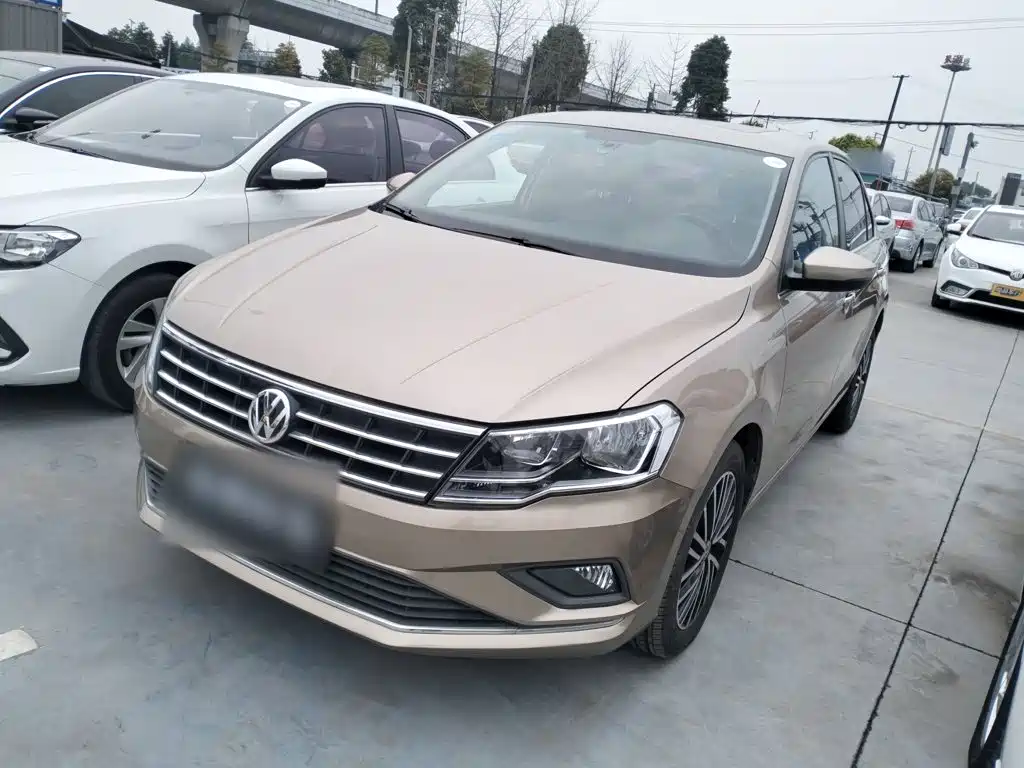 Volkswagen Jetta — фото 2