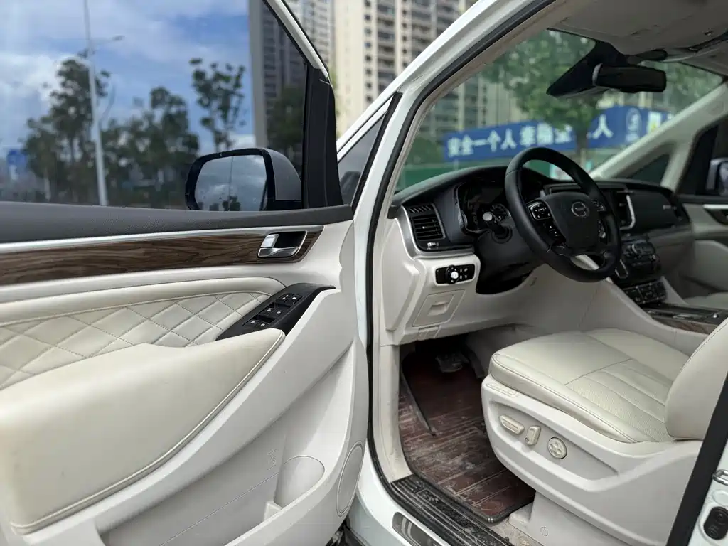 GAC Motor Trumpchi M8 — фото 9