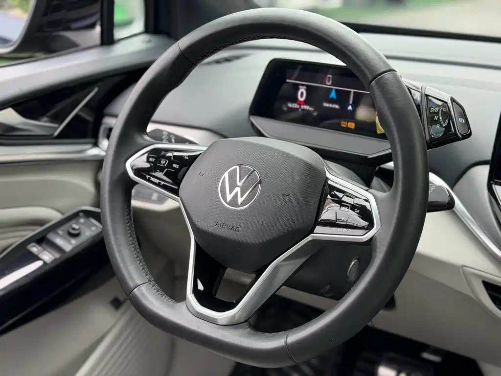 Volkswagen ID.4 Crozz — фото 9