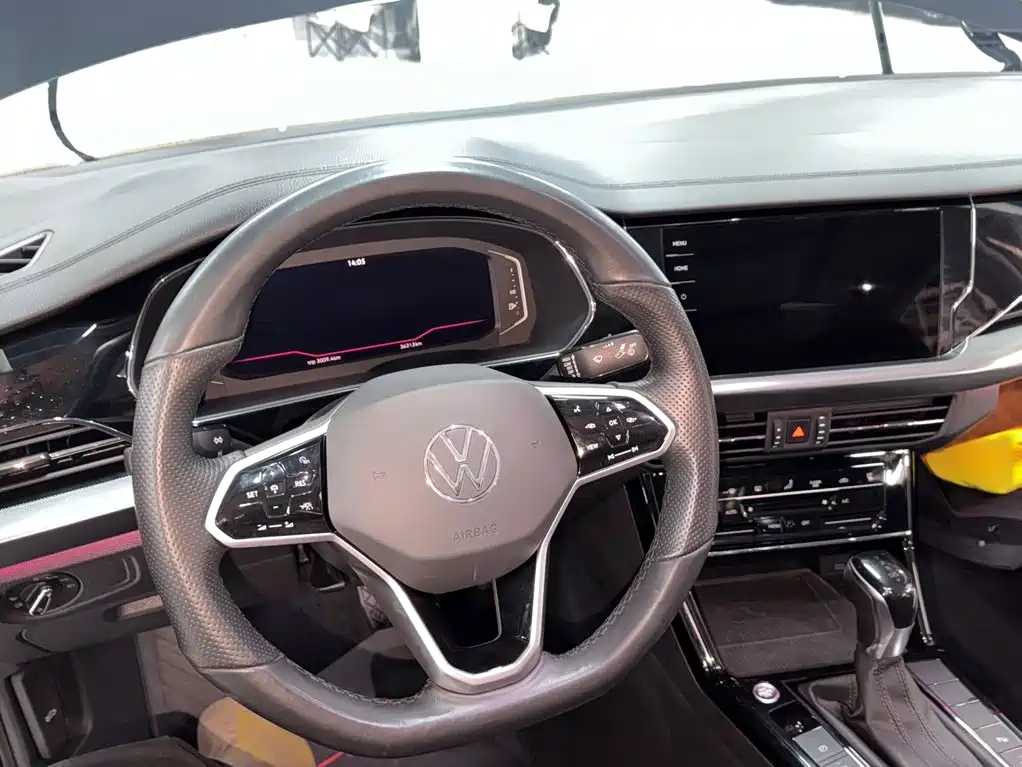 Volkswagen Passat — фото 3