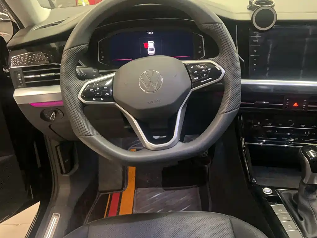 Volkswagen Passat — фото 3