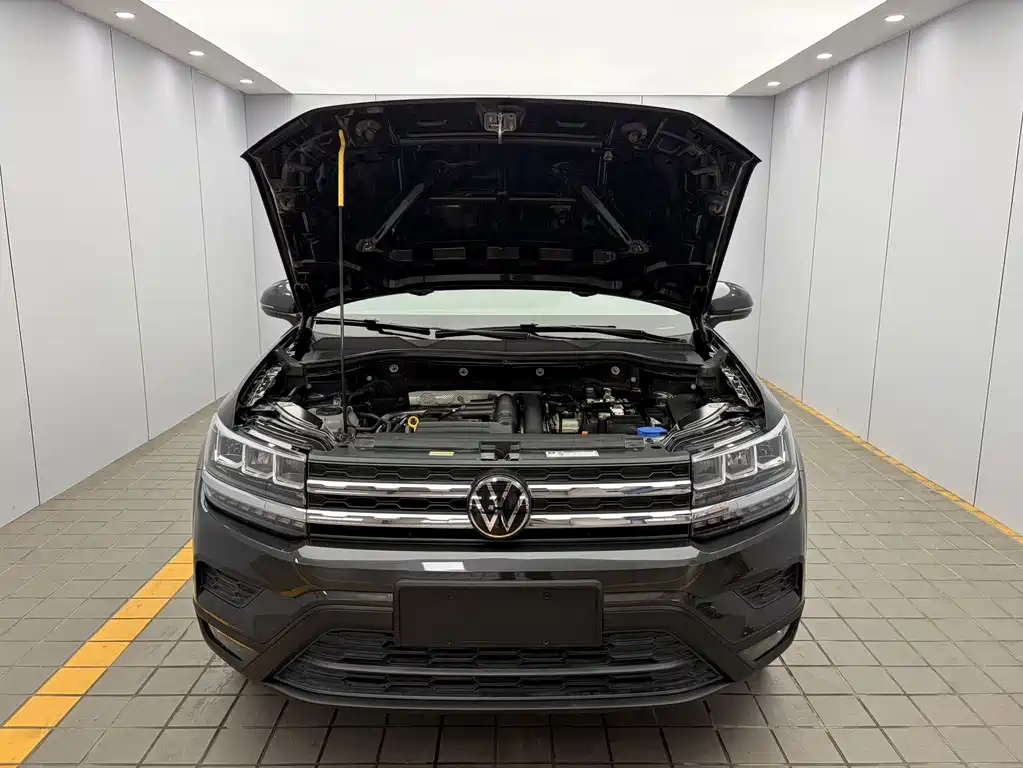 Volkswagen Tharu — фото 17