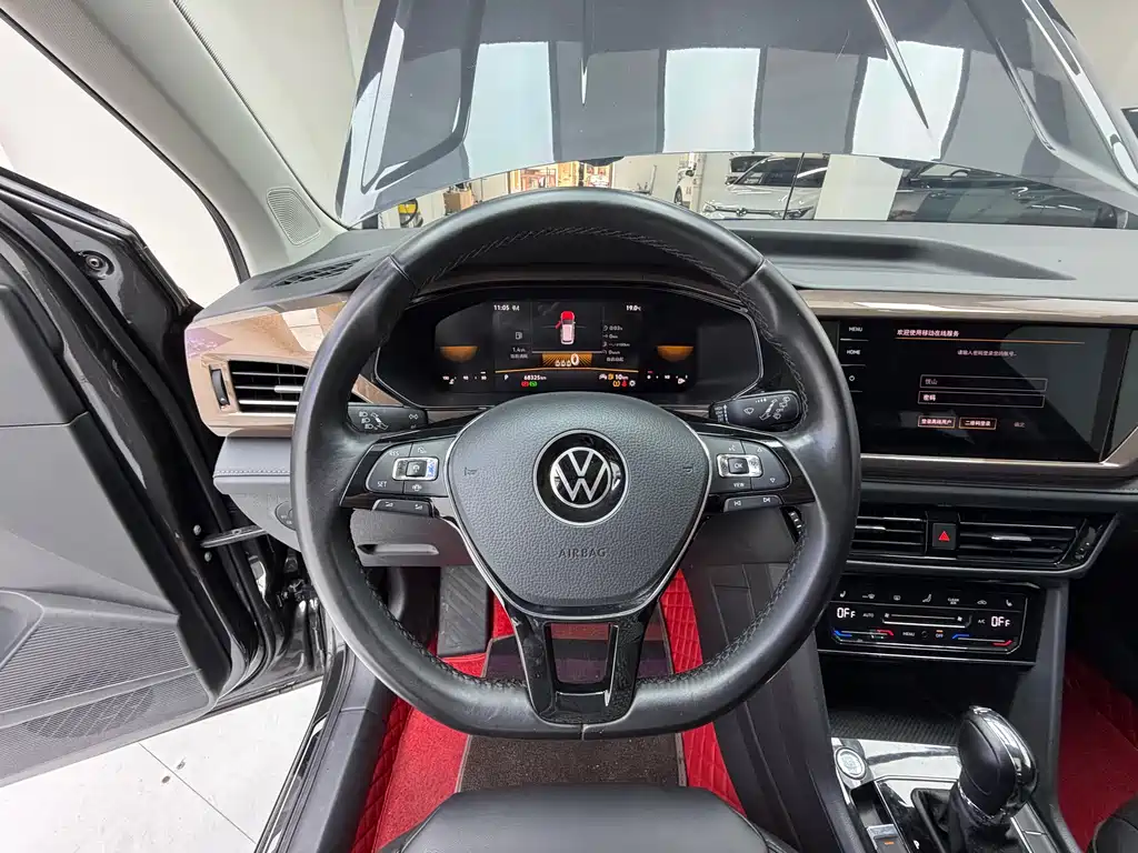 Volkswagen Tharu — фото 10