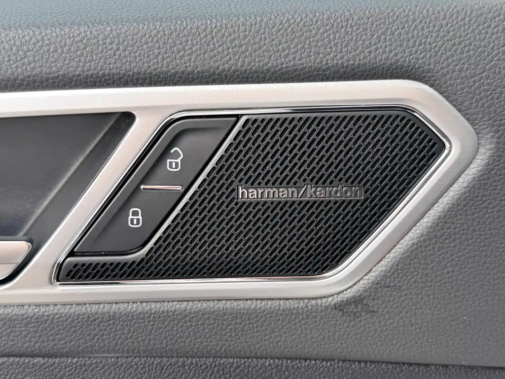 Volkswagen Tiguan L — фото 22