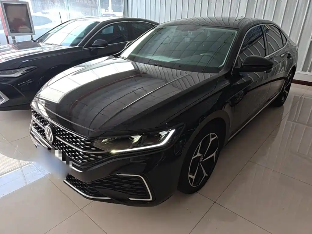 Volkswagen Passat — фото 2