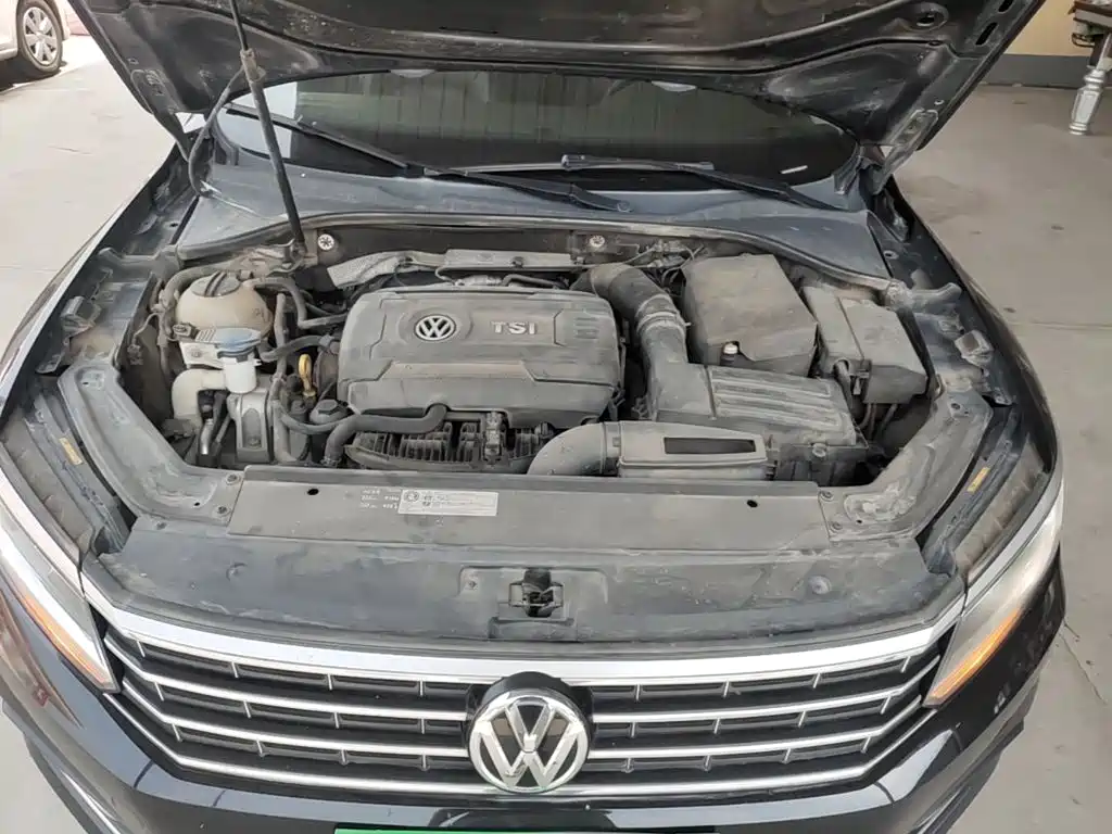 Volkswagen Passat — фото 20