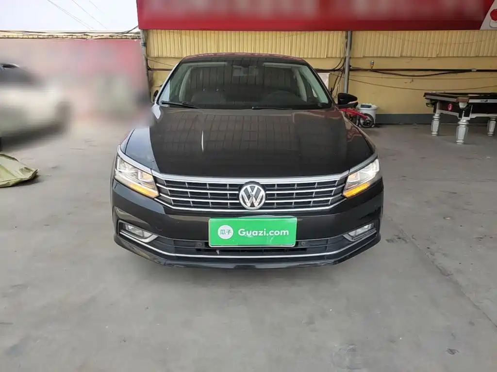 Volkswagen Passat — фото 3