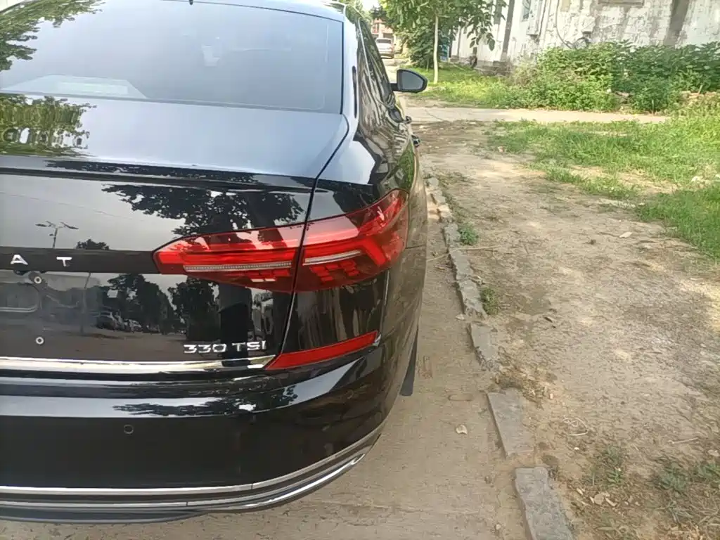 Volkswagen Passat — фото 8