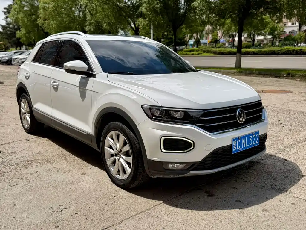 Volkswagen T-Roc — фото 3