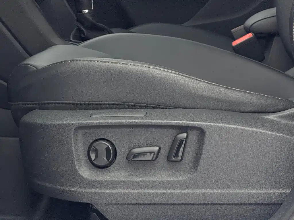 Volkswagen Tharu — фото 23