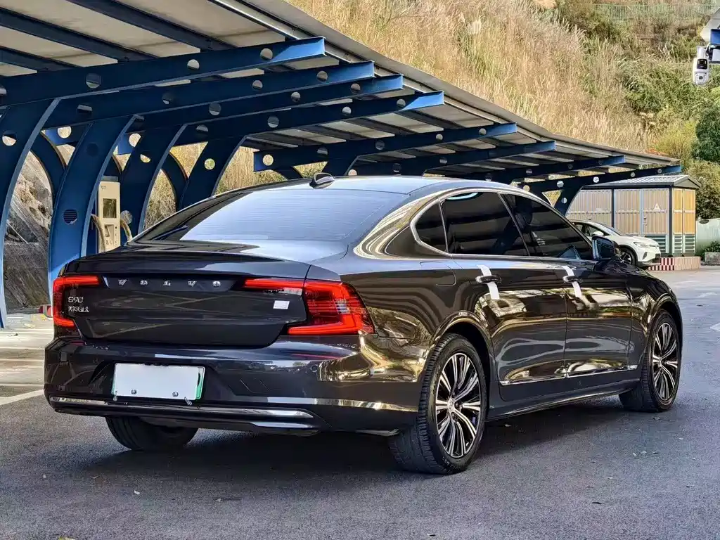 Volvo S90 PHEV — фото 5