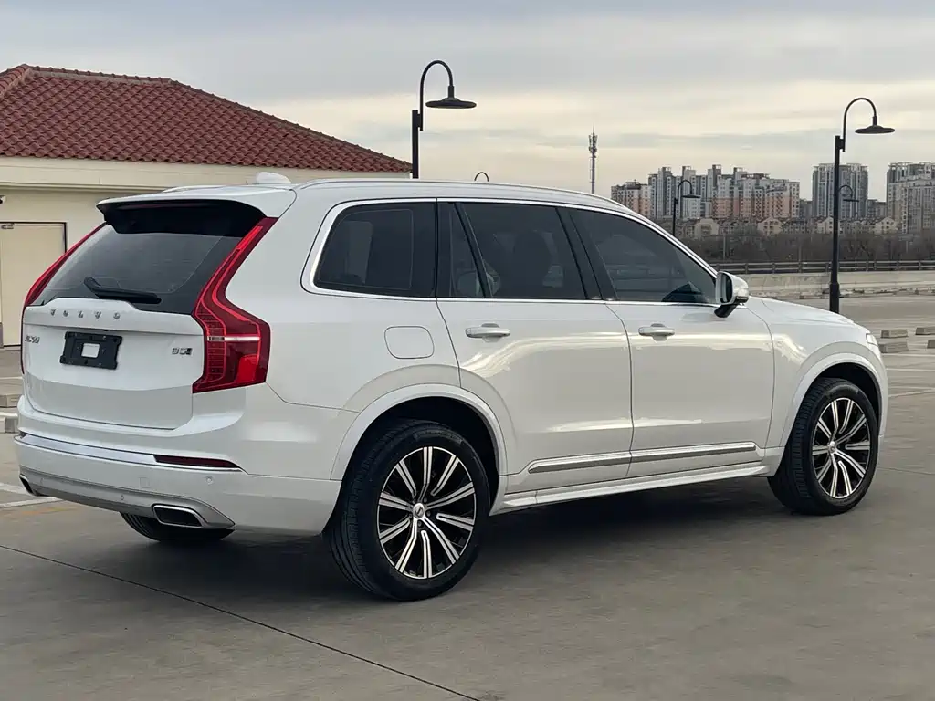 Volvo XC90 — фото 4
