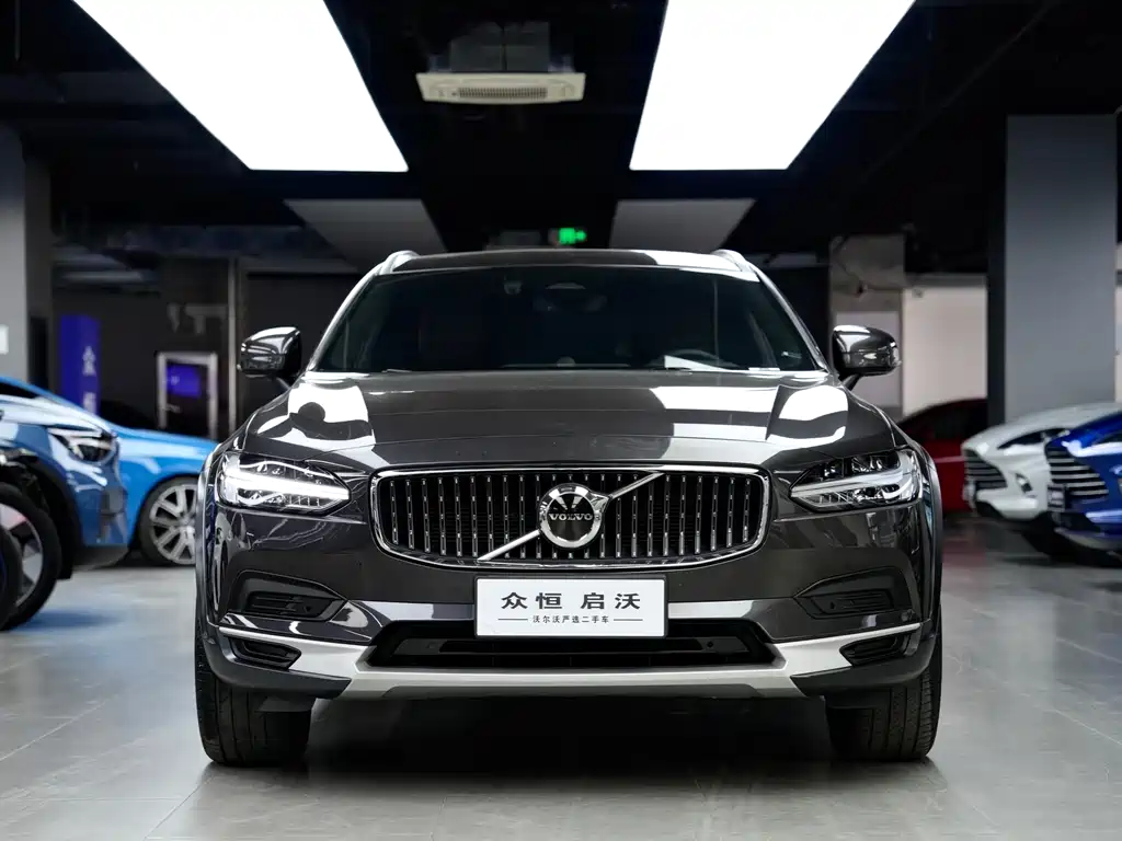 Volvo V90 — фото 2