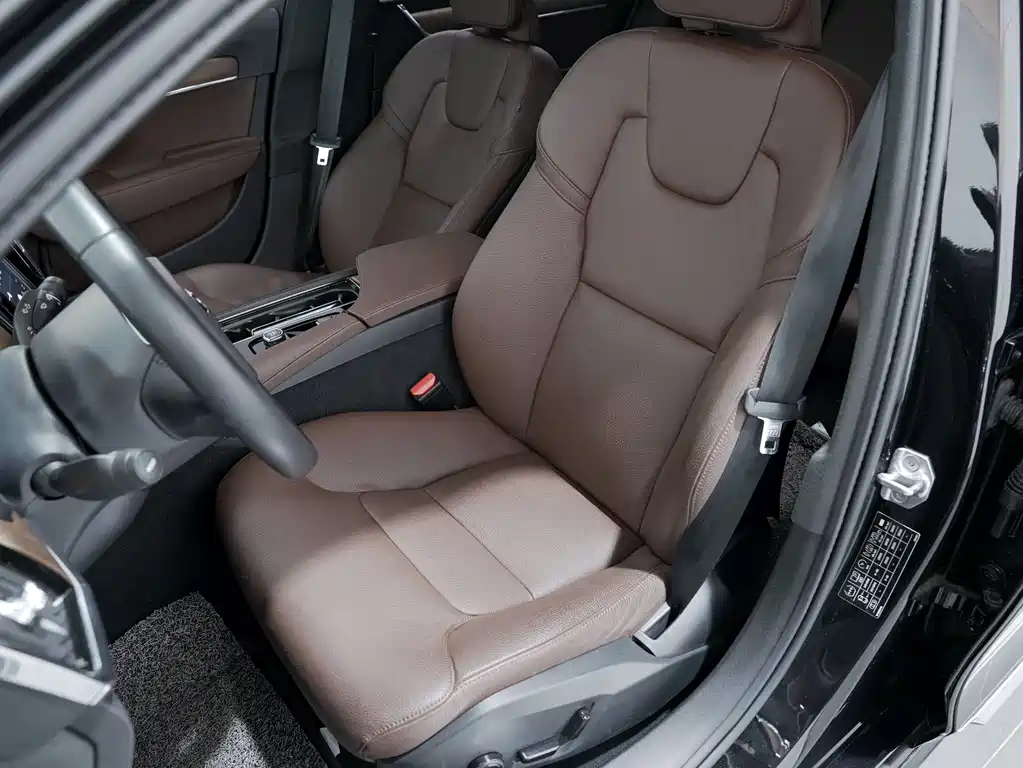 Volvo S90 — фото 11