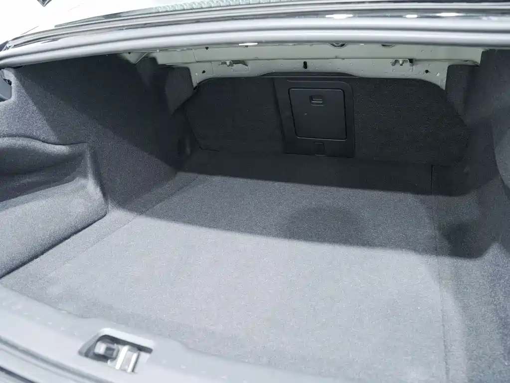 Volvo S90 — фото 17