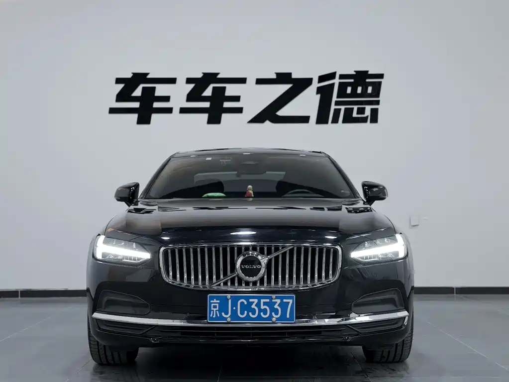 Volvo S90 — фото 3